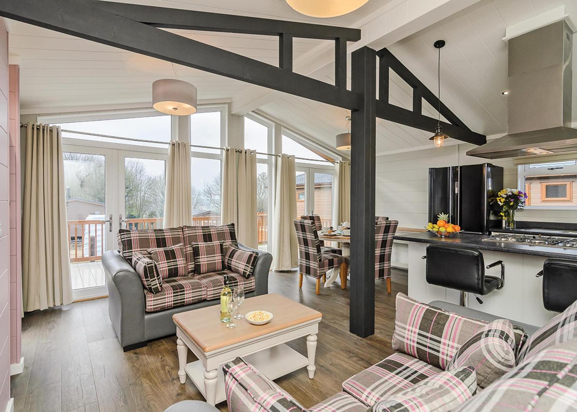 Canterbury Reach Lodge Retreat Petham ภายนอก รูปภาพ